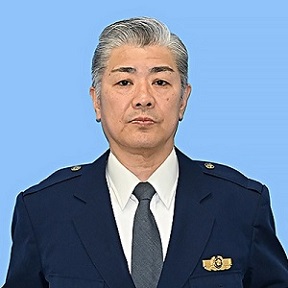 青森警察署長の画像