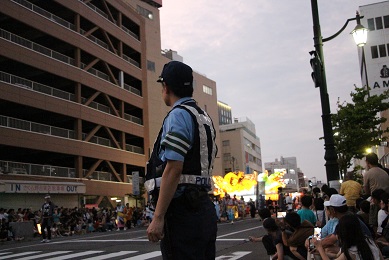 運行コースの警備