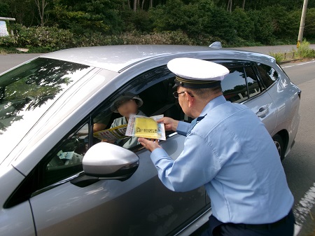 沿岸防犯パトロール